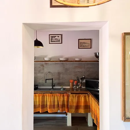 Nel - Helloelba Hébergement de vacances Viticcio